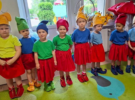 Gr. I "W krainie krasnoludów " - zakończenie roku