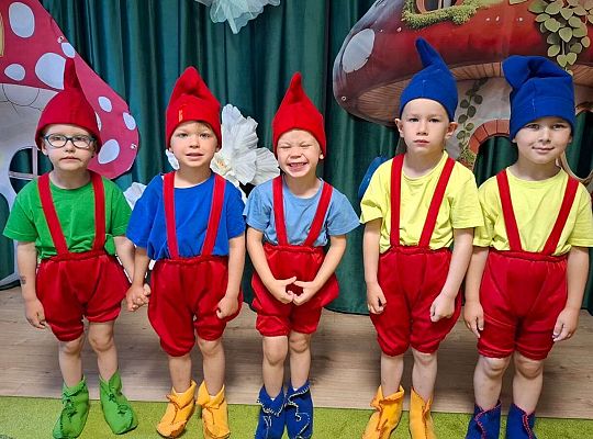 Gr. I "W krainie krasnoludów " - zakończenie roku