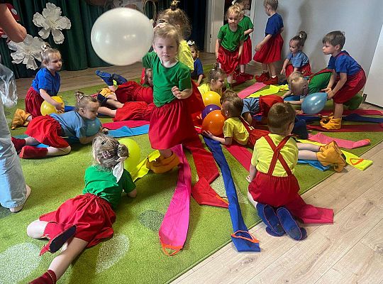 Gr. I "W krainie krasnoludów " - zakończenie roku