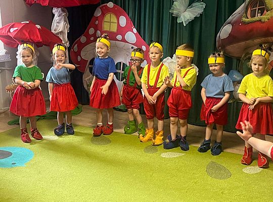 Gr. I "W krainie krasnoludów " - zakończenie roku