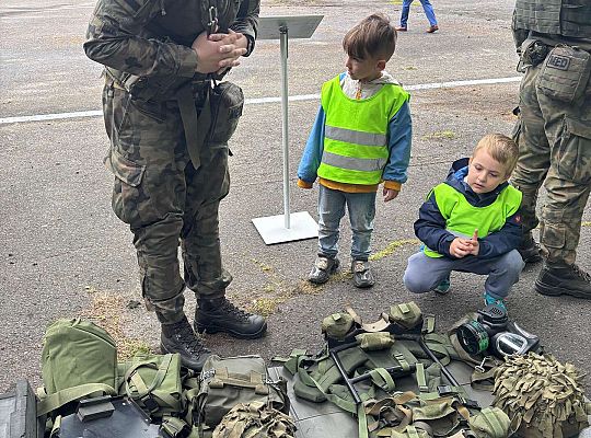 Gr. II Wycieczka do Jednostki wojskowej