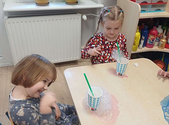 Gr. II Ćwiczenia oddechowe- zabawa z pianą