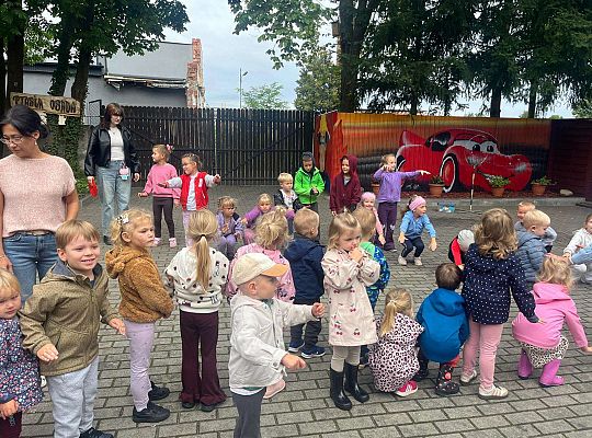 " Dzień Przedszkolaka - radość zabawa, niech trwa sportowa dziś olimpiada"