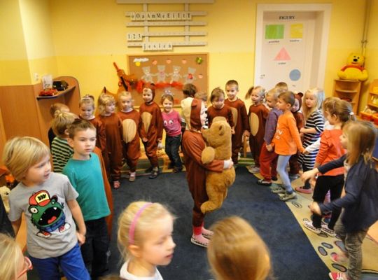 wspólne zabawy grupy III i IV