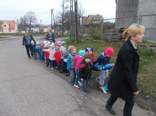 Maluszki na wycieczce