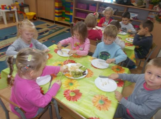 Owocowe szaszłyki gr iii