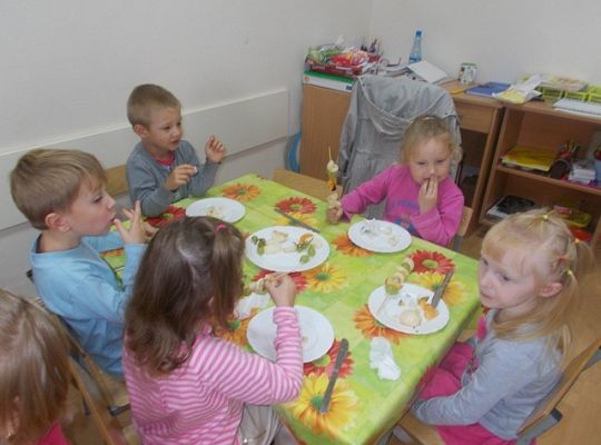 Owocowe szaszłyki gr iii