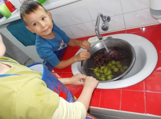 Owocowe szaszłyki gr iv