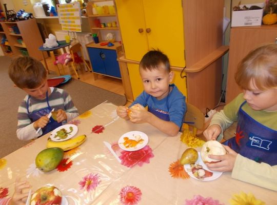 Owocowe szaszłyki gr iv