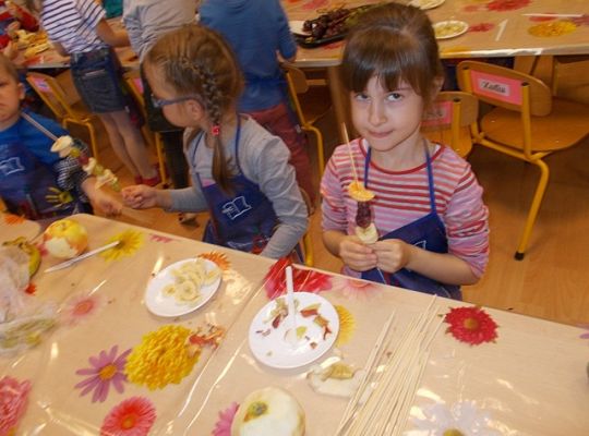 Owocowe szaszłyki gr iv