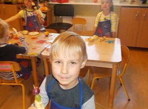 Owocowe szaszłyki gr iv