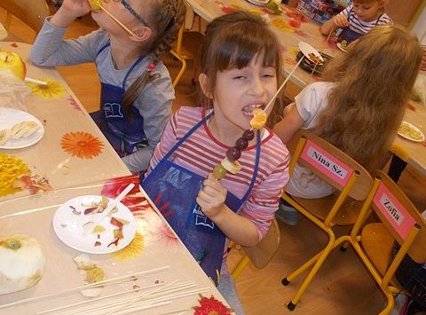 Owocowe szaszłyki gr iv