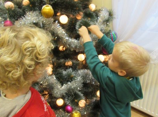 Ubieramy choinkę 1