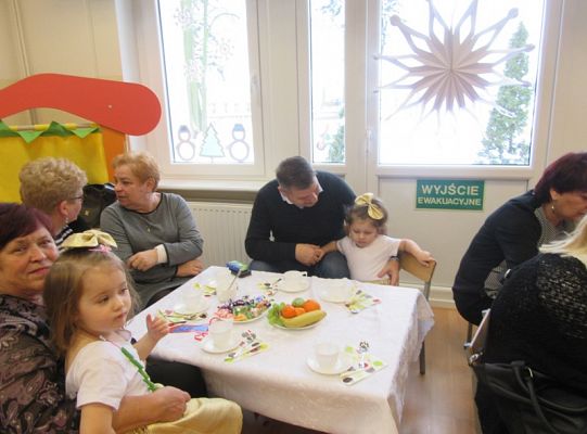 Maluchy dzien babci cz2