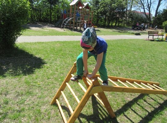 Ruchowe na podwórku