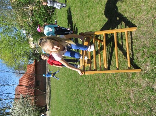 Ruchowe na podwórku