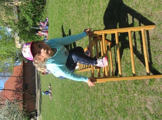 Ruchowe na podwórku