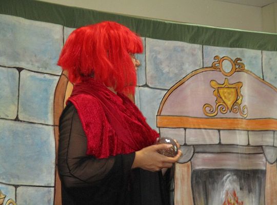 Teatrzyk \"śpiąca królewna\"