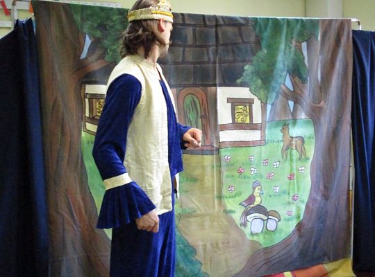 Teatrzyk \"śpiąca królewna\"