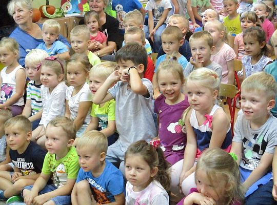 Teatrzyk \"śpiąca królewna\"