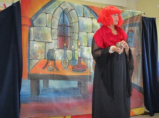 Teatrzyk \"śpiąca królewna\"