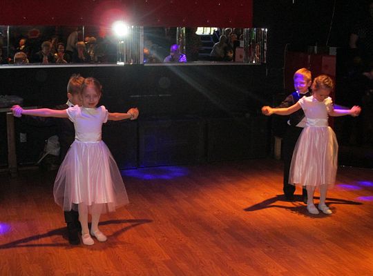 Występy dla Seniorów w Różanej Grupa 4