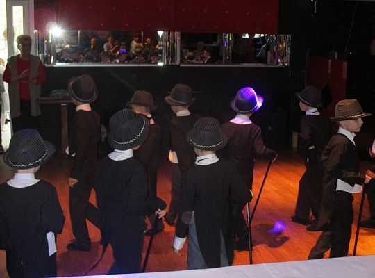 Występy dla Seniorów w Różanej Grupa 4