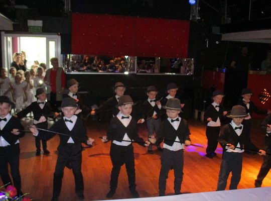 Występy dla Seniorów w Różanej Grupa 4