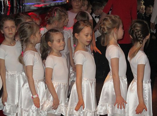 Występy dla Seniorów w Różanej Grupa 4