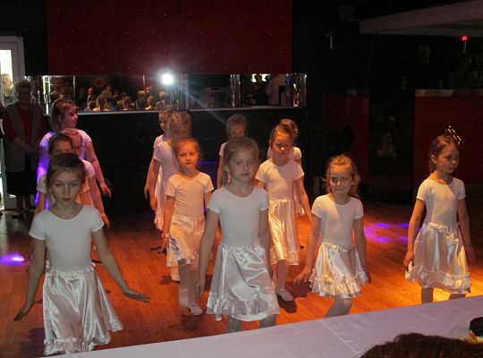 Występy dla Seniorów w Różanej Grupa 4