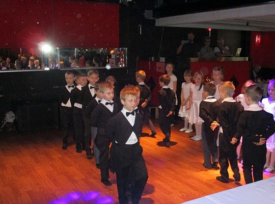 Występy dla Seniorów w Różanej Grupa 4