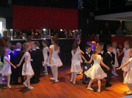 Występy dla Seniorów w Różanej Grupa 4