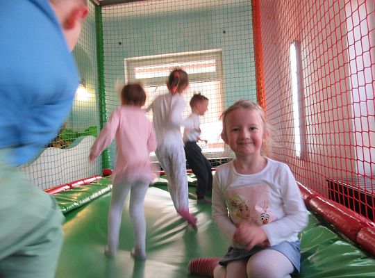 Zabawy w Smykolandii Grupa 1, Grupa 2