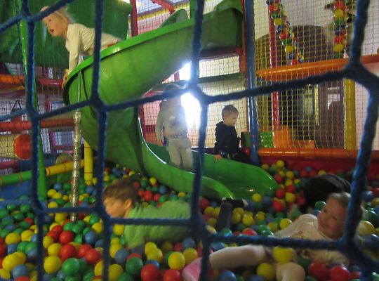 Zabawy w Smykolandii Grupa 1, Grupa 2