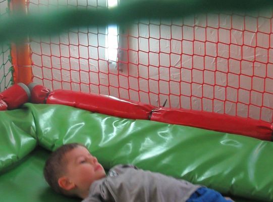 Zabawy w Smykolandii Grupa 1, Grupa 2