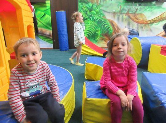 Zabawy w Smykolandii Grupa 1, Grupa 2