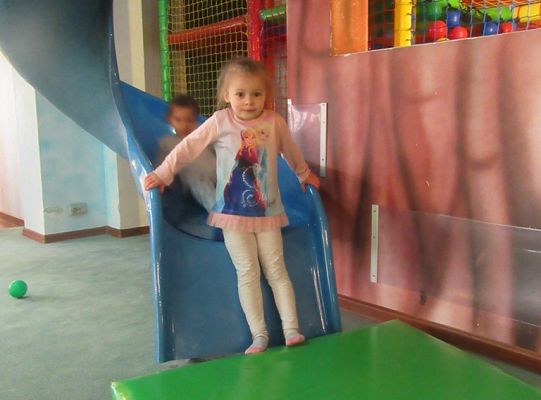 Zabawy w Smykolandii Grupa 1, Grupa 2