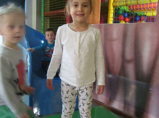 Zabawy w Smykolandii Grupa 1, Grupa 2