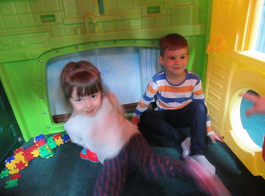 Zabawy w Smykolandii Grupa 1, Grupa 2