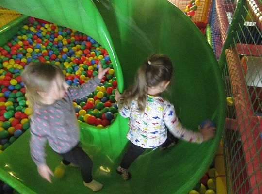 Zabawy w Smykolandii Grupa 1, Grupa 2