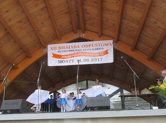 Biesiada Odpustowa w Mostach - Przegląd zespołów regionalnych Grupa III