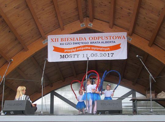 Biesiada Odpustowa w Mostach - Przegląd zespołów regionalnych Grupa III