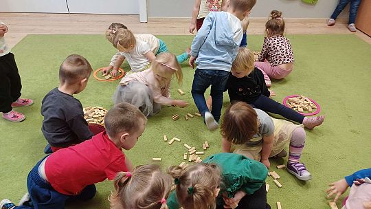 Gr. I W zdrowym ciele zdrowy duch, wie to każdy mały zuch. - Projekt edukacyjny