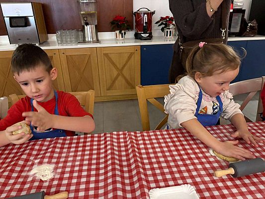 Gr.II, III, IV Wycieczka do wioski Mikołaja w Rowach