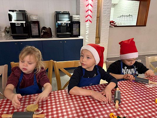 Gr.II, III, IV Wycieczka do wioski Mikołaja w Rowach