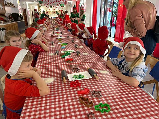 Gr.II, III, IV Wycieczka do wioski Mikołaja w Rowach