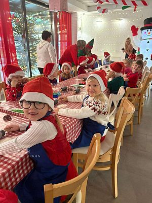 Gr.II, III, IV Wycieczka do wioski Mikołaja w Rowach