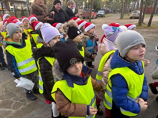 Gr.II, III, IV Wycieczka do wioski Mikołaja w Rowach