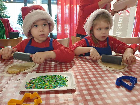 Gr.II, III, IV Wycieczka do wioski Mikołaja w Rowach