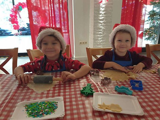 Gr.II, III, IV Wycieczka do wioski Mikołaja w Rowach